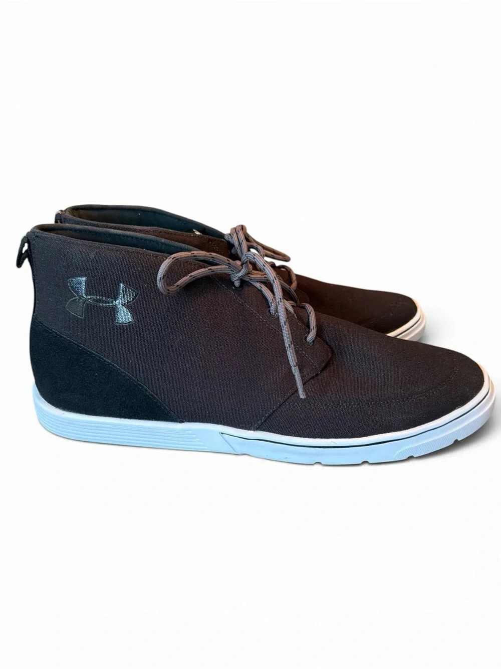 Under Armour Mens Canvas/Suede Chukka Boots In Black. Size 12